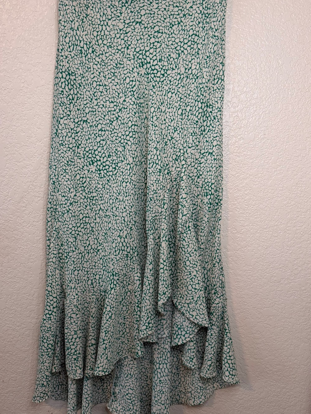 Green and White High-Low Ruffle Midi Skirt